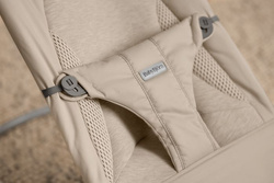 BABYBJORN - leżaczek BLISS WOVEN/JERSEY Tri Fabric, Piaskowoszary